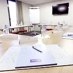 Hotel Ibis Styles Versailles Quentin En Yvelines 3*
