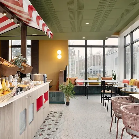 Hotel Ibis Styles Versailles Quentin En Yvelines