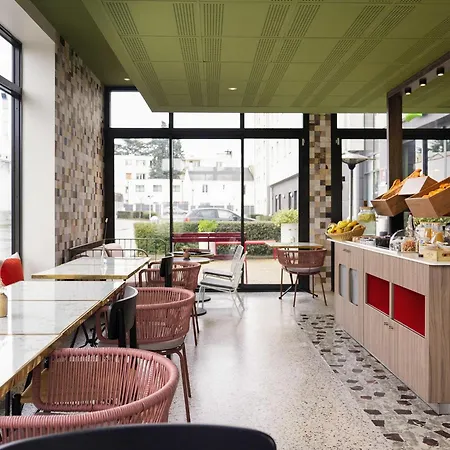 Ibis Styles Versailles Quentin En Yvelines
