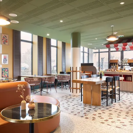 Ibis Styles Versailles Quentin En Yvelines فندق