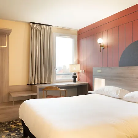 Ibis Styles Versailles Quentin En Yvelines 酒店 Saint-Cyr-lʼÉcole