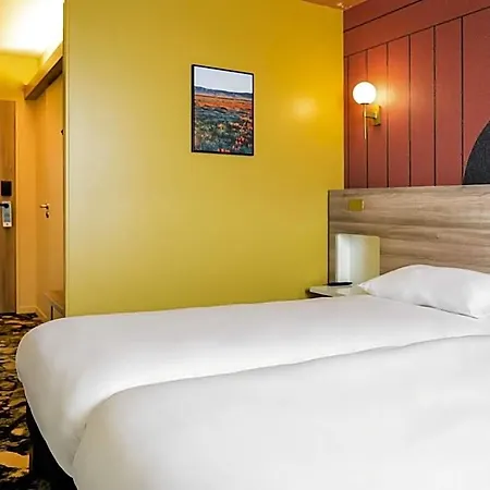 Ibis Styles Versailles Quentin En Yvelines 3*