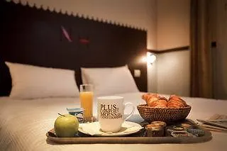 Ibis Styles Versailles Quentin En Yvelines Отель